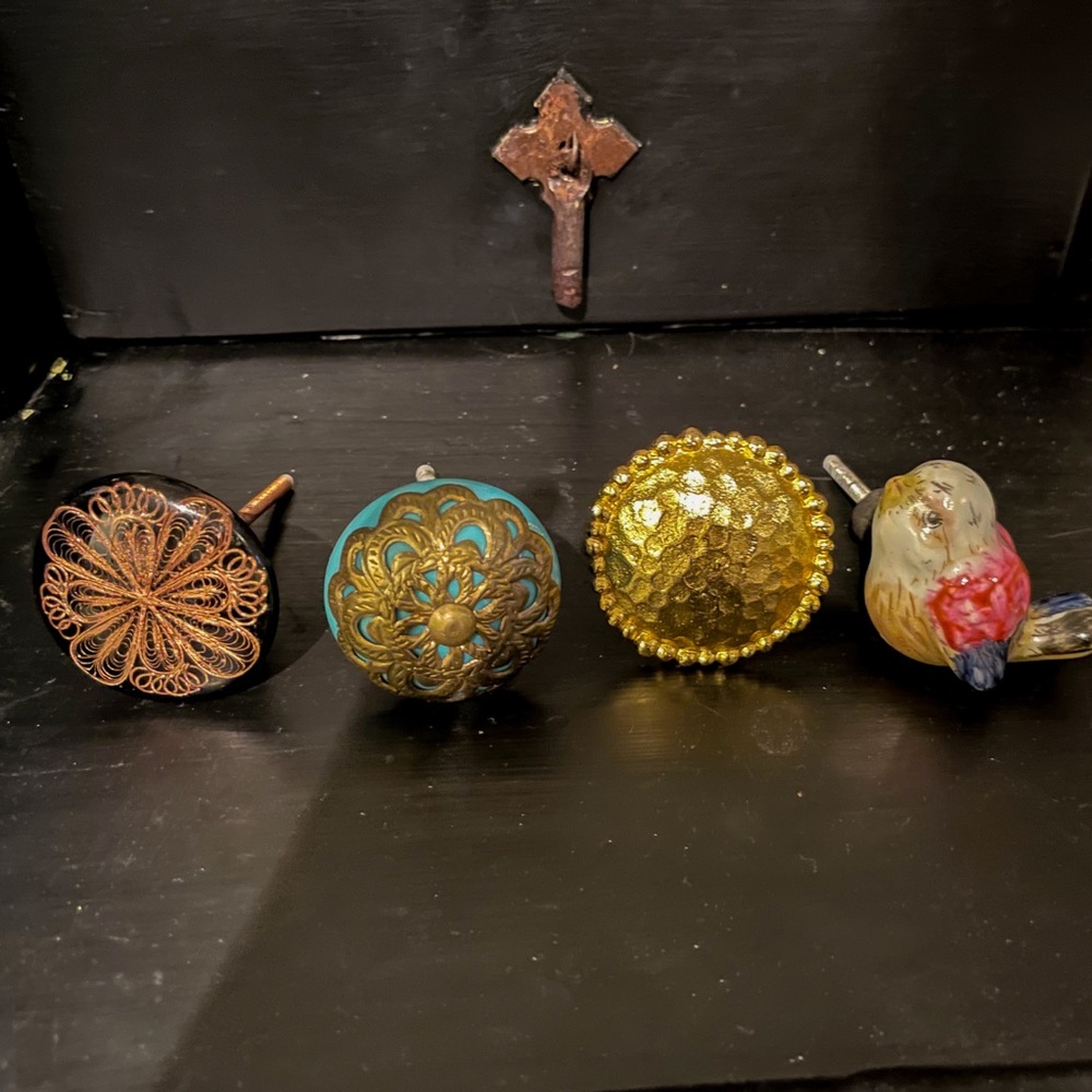 Anthropologie knobs